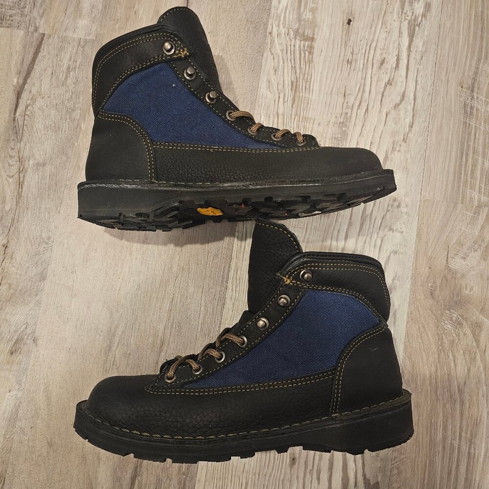 Danner Ridge 200g insulated boot - Womens Size 8
